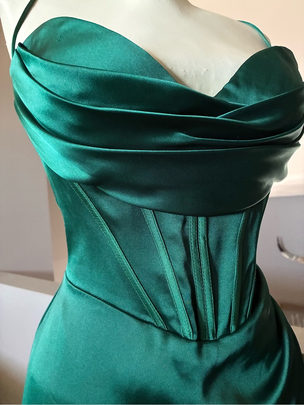 Cinderella Divine Emerald Satin Corset Gown Size 10 - Picture 4 of 11